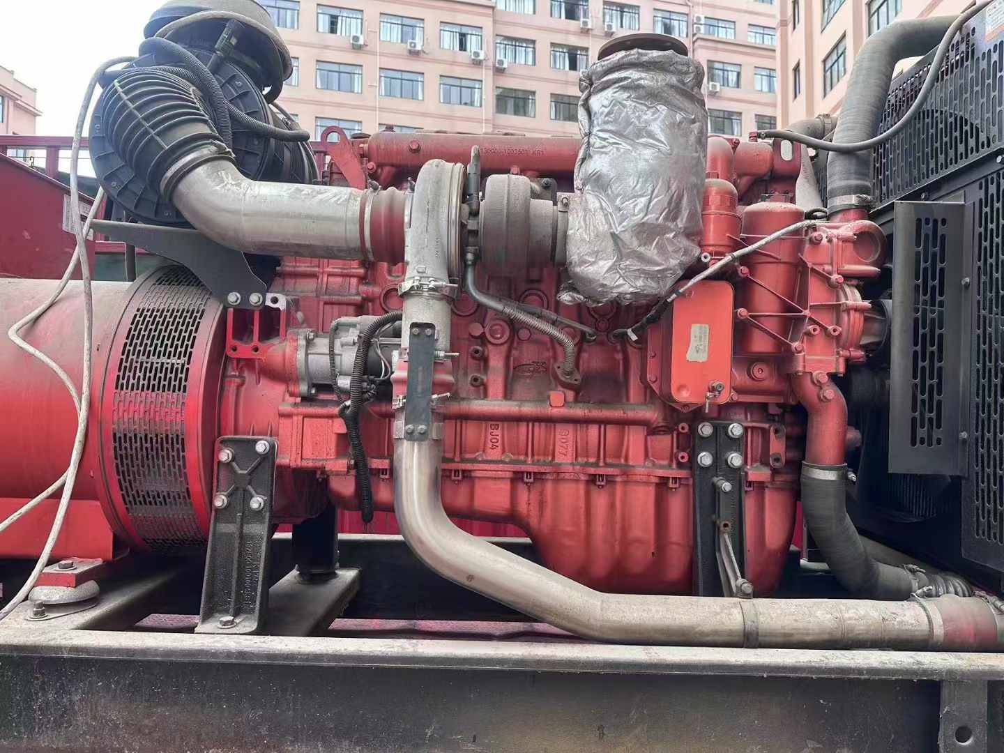 安新如何选择适合 600kW 柴油发电机组的过载保护器？