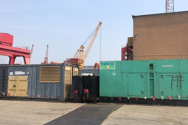 安新发电机出租空气滤清器的清洁频率是多少？